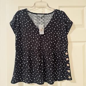 NWT BELLE by Belldini Black Polka Dot Blouse Peplum Top Flowy Casual Lasercut M